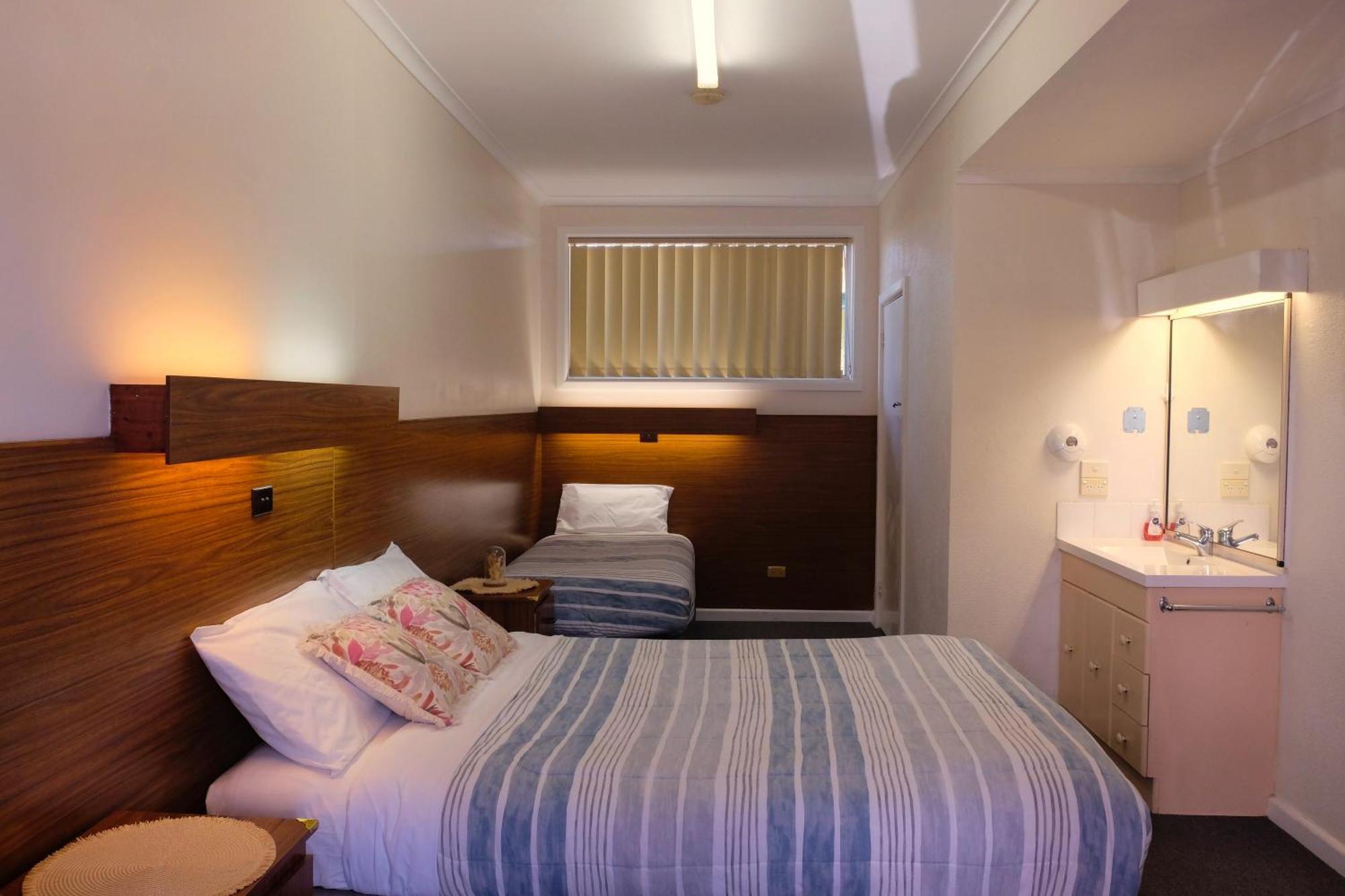 Bamboo Motor Inn Lakes Entrance Ngoại thất bức ảnh