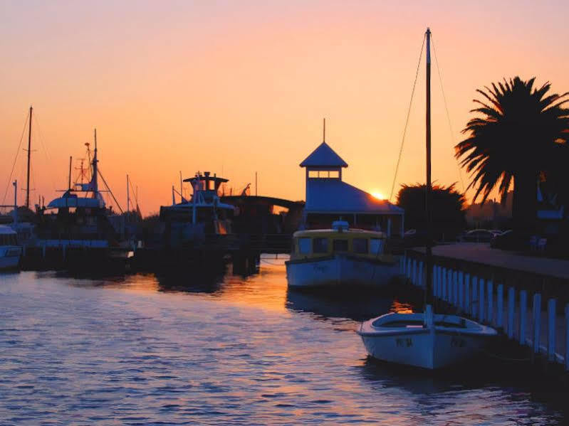Bamboo Motor Inn Lakes Entrance Ngoại thất bức ảnh