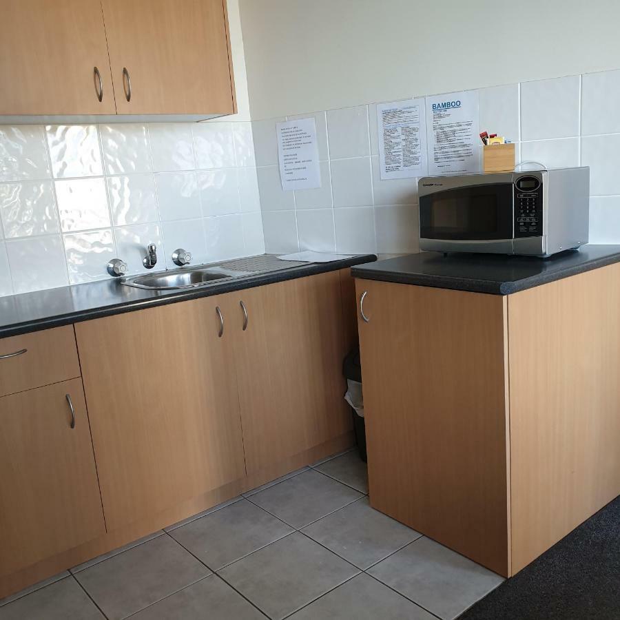 Bamboo Motor Inn Lakes Entrance Ngoại thất bức ảnh